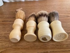Assorted lot of shaving brushes 4 good