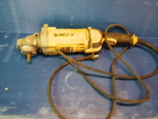 Smerigliatrice Angolare DeWalt mod: DWE4559 come ricambi/riparazione LEGGI BENE