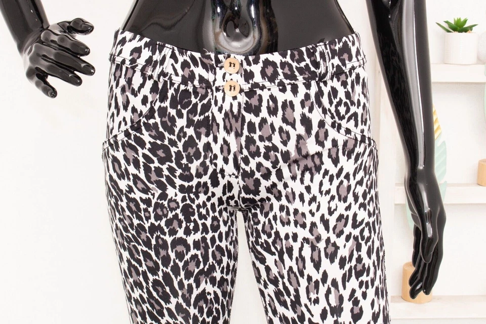 FREDDY WR.UP Trousers Snow Leopard Shaping Slimming Skinny Animal Pants XS UK6 - Image 2 of 4
