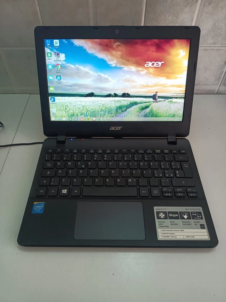 Acer Aspire ES1 Aspire E11 Con Alimentatore Si Accende Ma Leggi Descrizione.  - Immagine 4 di 4