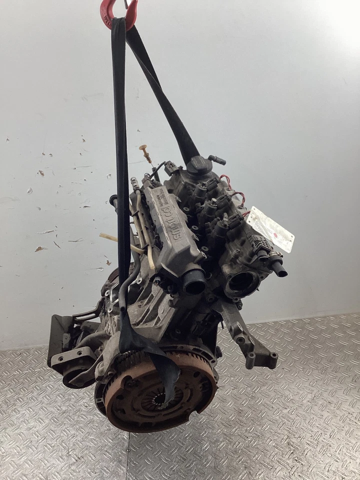 Motor Smart Cabrio (MC 01) 0.8 CDI 30kW 41PS 660940 ohne Anbauteile 105000 - Bild 3 von 4