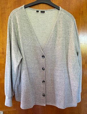 BODYFLIRT Damen Strickjacke Cardigan Feinstrick grau V-Ausschnitt Knöpfe 48
