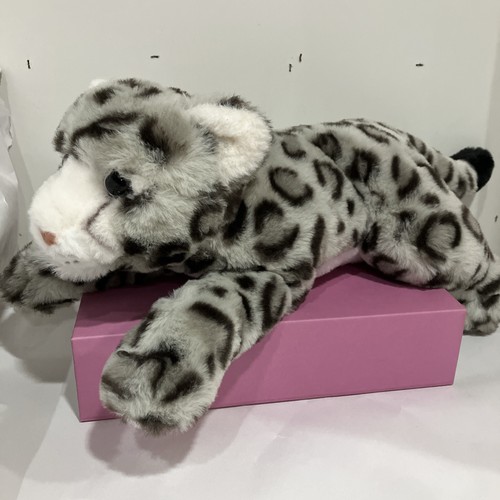 FAO Schwartz Plush Snow Leopard Realistic Stuffed Animal Endangered 15” 2020