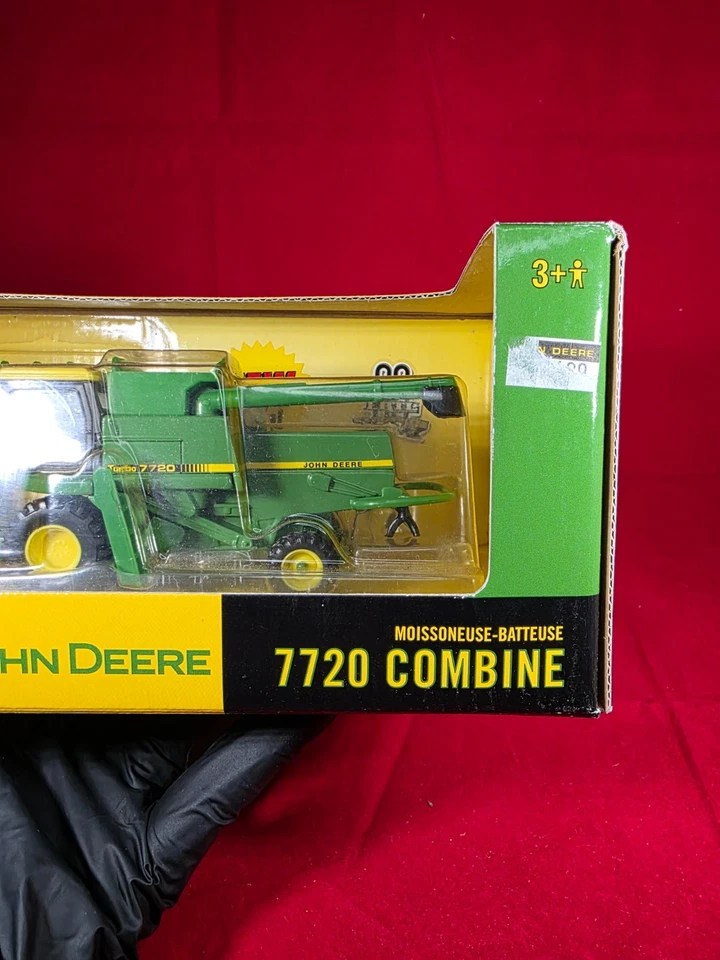 ERTL John Deere 1:64 7720 Moissoneuse-Batteuse Combine - Image 4 of 4