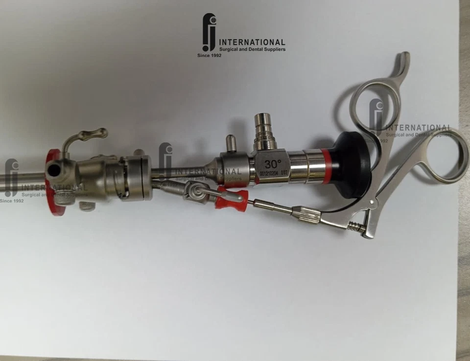 Conjunto de cistoscopia de alta qualidade com ótica de 30 graus e força flexível STORZ (Comp - Imagem 3 de 4