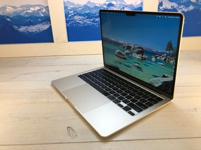 Apple MacBook Air 2022 13