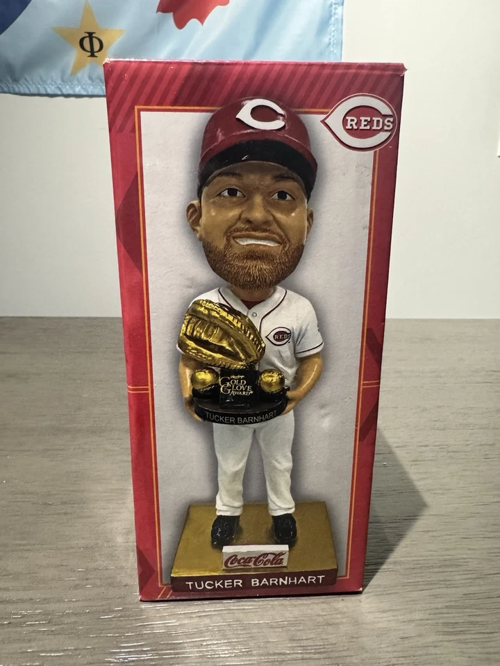 Tucker Barnhart Cincinnati Reds, 2017 Rawlings Gold Guante Bobble Head Foto 3 de 4