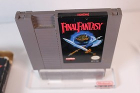 Final Fantasy (Nintendo NES, 1985) Authentic, w/ box/manual, sleeve, tested