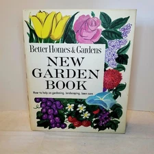 Vintage 1960's Better Homes and Garden NEW GARDEN BOOK Ring Binder