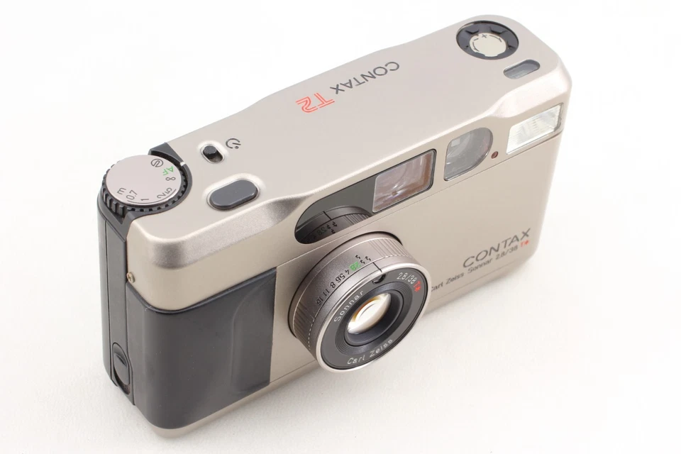 【TOP MINT】 Contax T2 Titan Silver Point & Shoot 35mm Film Camera from Japan 637 - Image 3 of 4