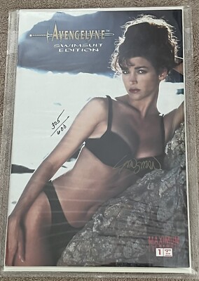 1995 Avengelyne Swimsuit Edition #1 Maximum Press John Stinsman Auto 305/600 COA
