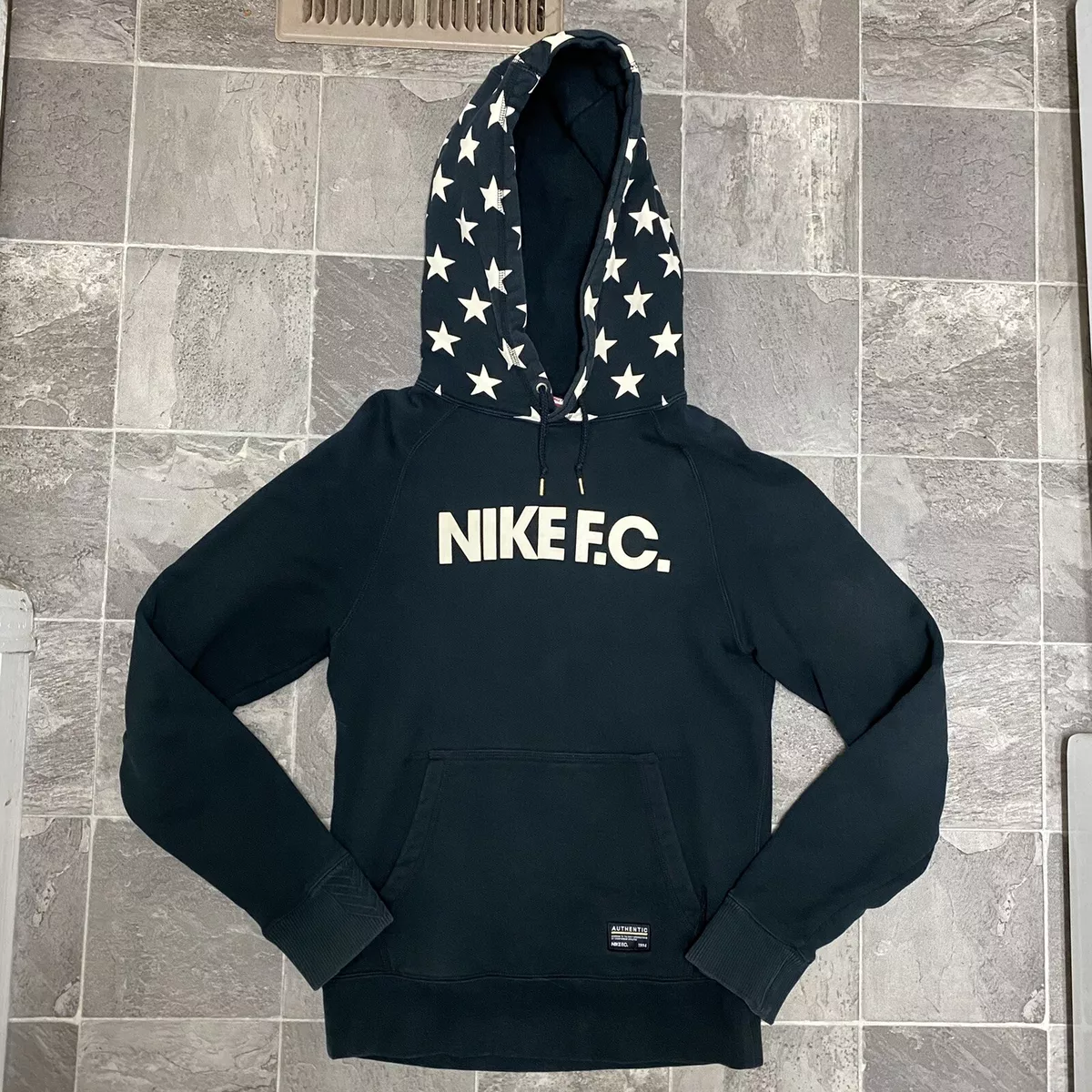 Nike sales star sweatshirt
