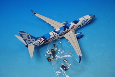 1:200 B737-800 Alaska Airlines Xaat Kwaani Salmon People N559AS