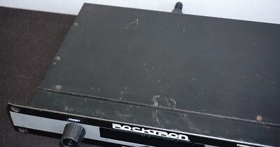 Rocktron Chameleon 2000 24-Bit Preamp W/ Effects & Dynamic Tube