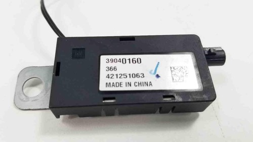 2016-2018 CHEVROLET CRUZE Audio Radio Antenna Amplifier AMP OEM 39040160 - Picture 2 of 5