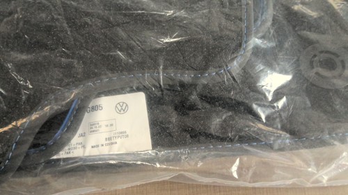 OEM Volkswagen Golf VW G805 Cloth Floor Carpet Mats Set of 4 Sealed! L@@K! - Picture 6 of 9
