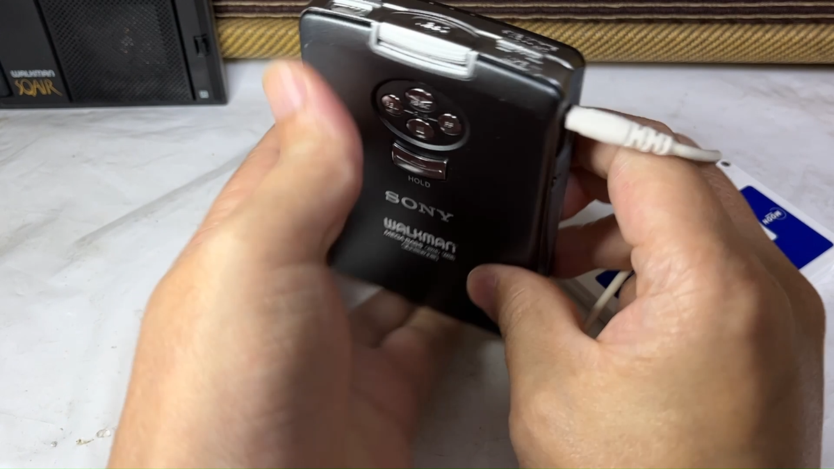 ポータブルプレーヤー SONY WALKMAN WM - EX3 SONY WALKMAN カセットプレーヤー WM-EX3 - メルカリ