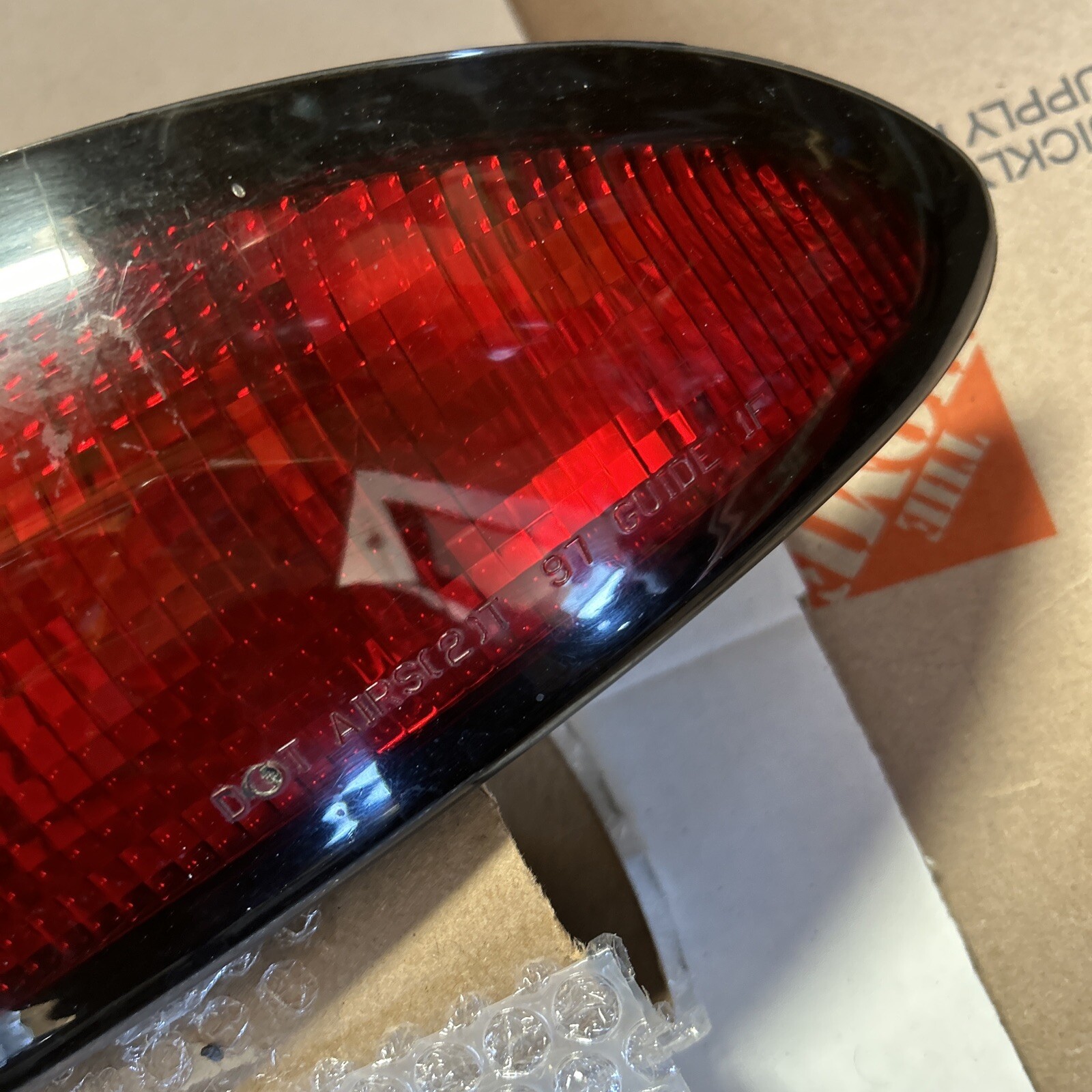 9702 Chevy Camaro OUTER CORNER QTR MTD Tail Light Lamp Right PASSENGER