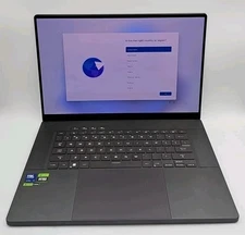 ASUS ROG Zephyrus G16 GU605MI 16" OLED Ultra 9 185H, 16GB Ram, 1TB SSD, RTX 4070