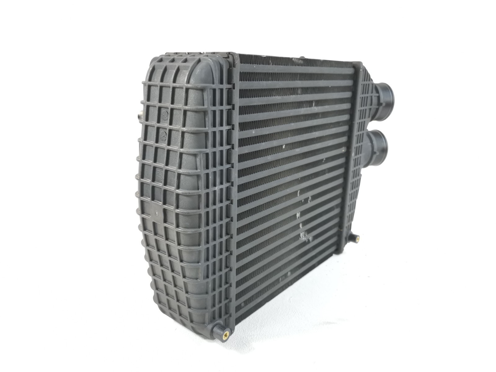 Maserati Ghibli 2017 RWD M156B 3.0 L Right Passenger Side Radiator Intercooler