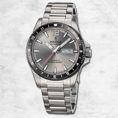 Festina Herrenuhr Titanium Armbanduhr Titan silber UF20698/1
