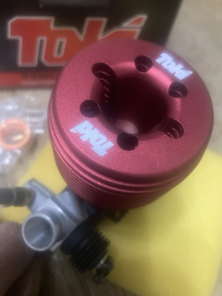 NEW TOKI 21 VINTAGE NITRO GLOW ENGINE 1/8 RC TGX TGR TG10R TG10 RARE 41,500 RPM - Image 4 of 4