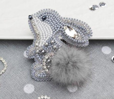 DIY Jewelry Making Beading kit Bunny Brooch Bead Embroidery Pin Needlepoint