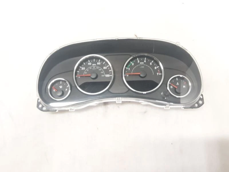 Jeep JK Wrangler OEM velocímetro calibre grupo 55 k millas 56054343AC 2014 114838 Foto 2 de 4