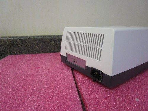 Carl Zeiss CL 4500 LED Light Source CRI 90 - Needs Blub - Power On Tested - Picture 4 of 7