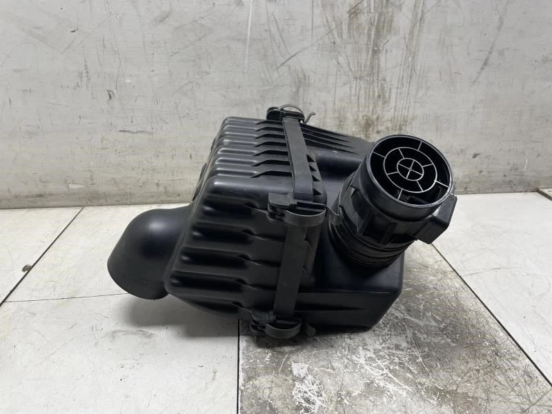 2003 HYUNDAI SANTA FE 2,7 Л ВОЗДУХООЧИСТИТЕЛЬ ВПУСКНОЙ ФИЛЬТР КОРОБКА КОРПУС РАСХОДОМЕР ВОЗДУХА  - Изображение 3 из 4