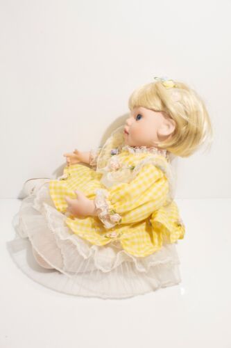 Vintage Danbury Mint Porzellan Puppe - Ashley von Elke Hutchens mit Original Box - Bild 4 von 12