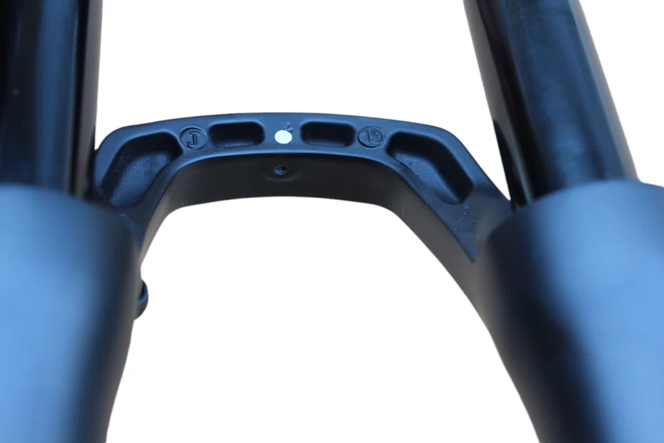 SR Suntour Federgabel 100mm SF18 MOBIE25 Air LO R DS 28" matt Tapered 15x100mm - Bild 3 von 4