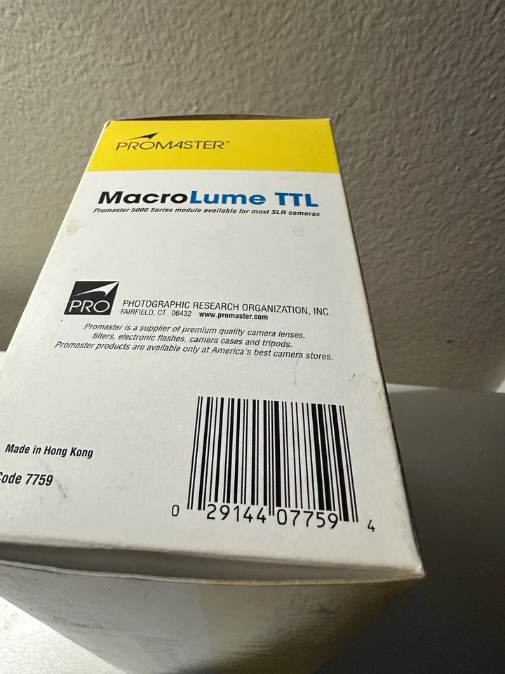 NEW Promaster Macrolume TTL Digital Ring Light/Macro Flash BLACK - Image 3 of 3