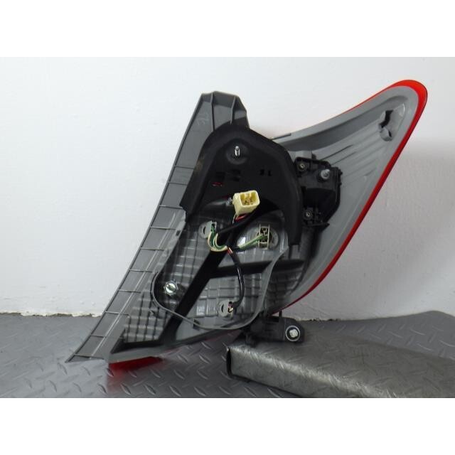 TOYOTA OEM Rear Combination Lamp Assy LH RH Side set 81550