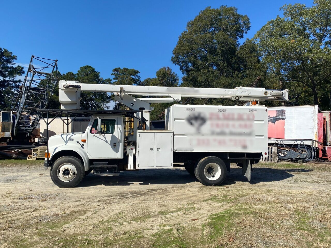 2002 International 4700 Chipper / Bucket Truck eBay