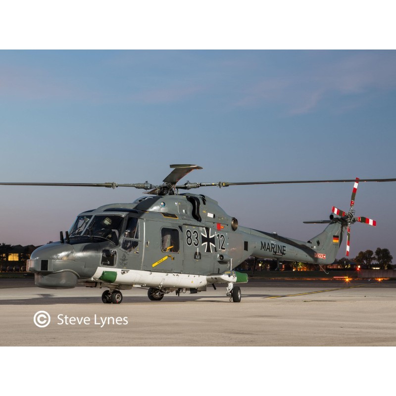 Maquette hélicoptère Westland Lynx Mk.88 Revell 63805 avec peinture et colle