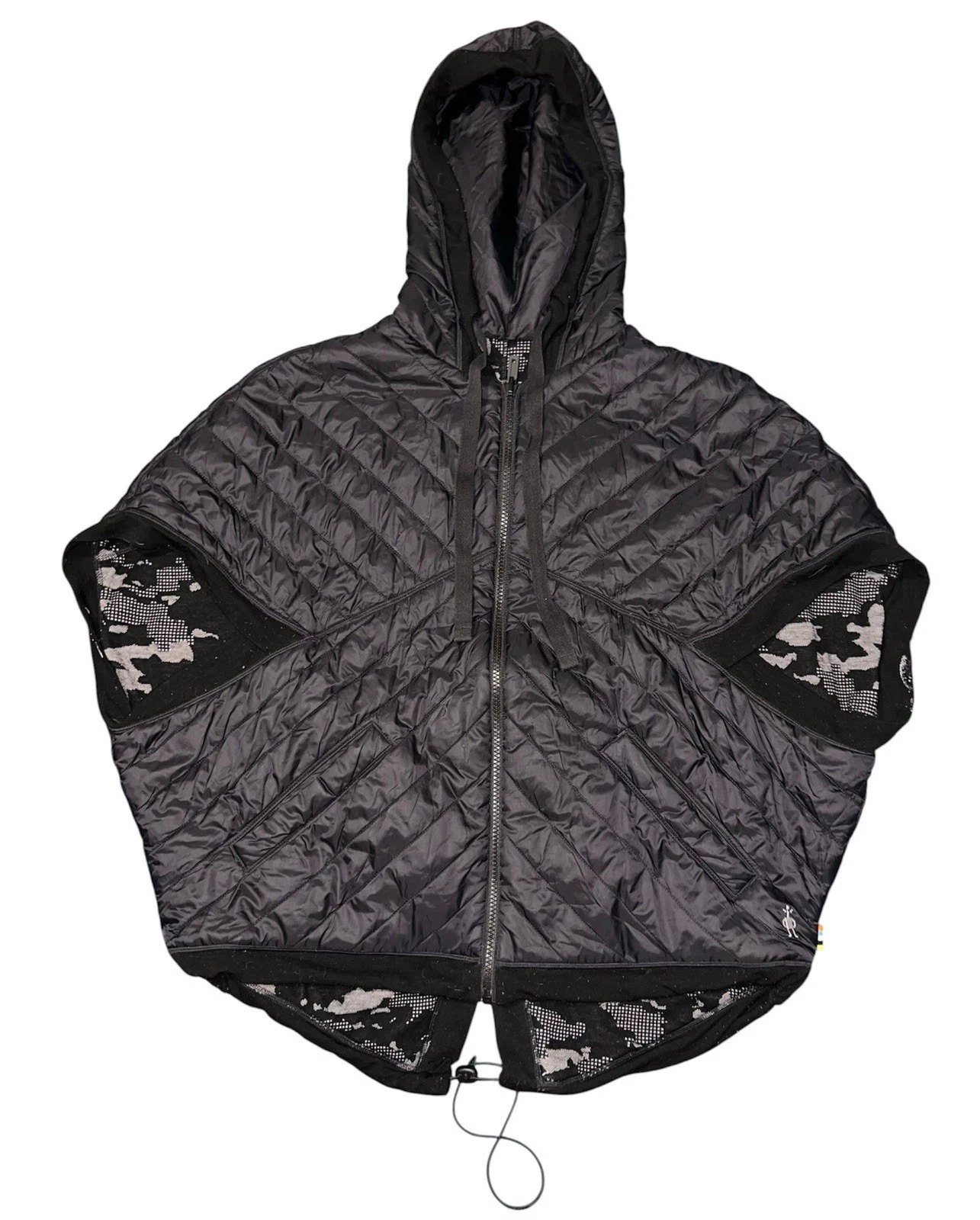 Smartwool Women's Urban Upslope Insulated Reversible Poncho Black Camo Size S/M