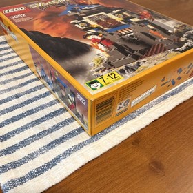 LEGO System Ninja's Fire Fortress Set 3052 Complete Set 167 Pieces Unopened Box