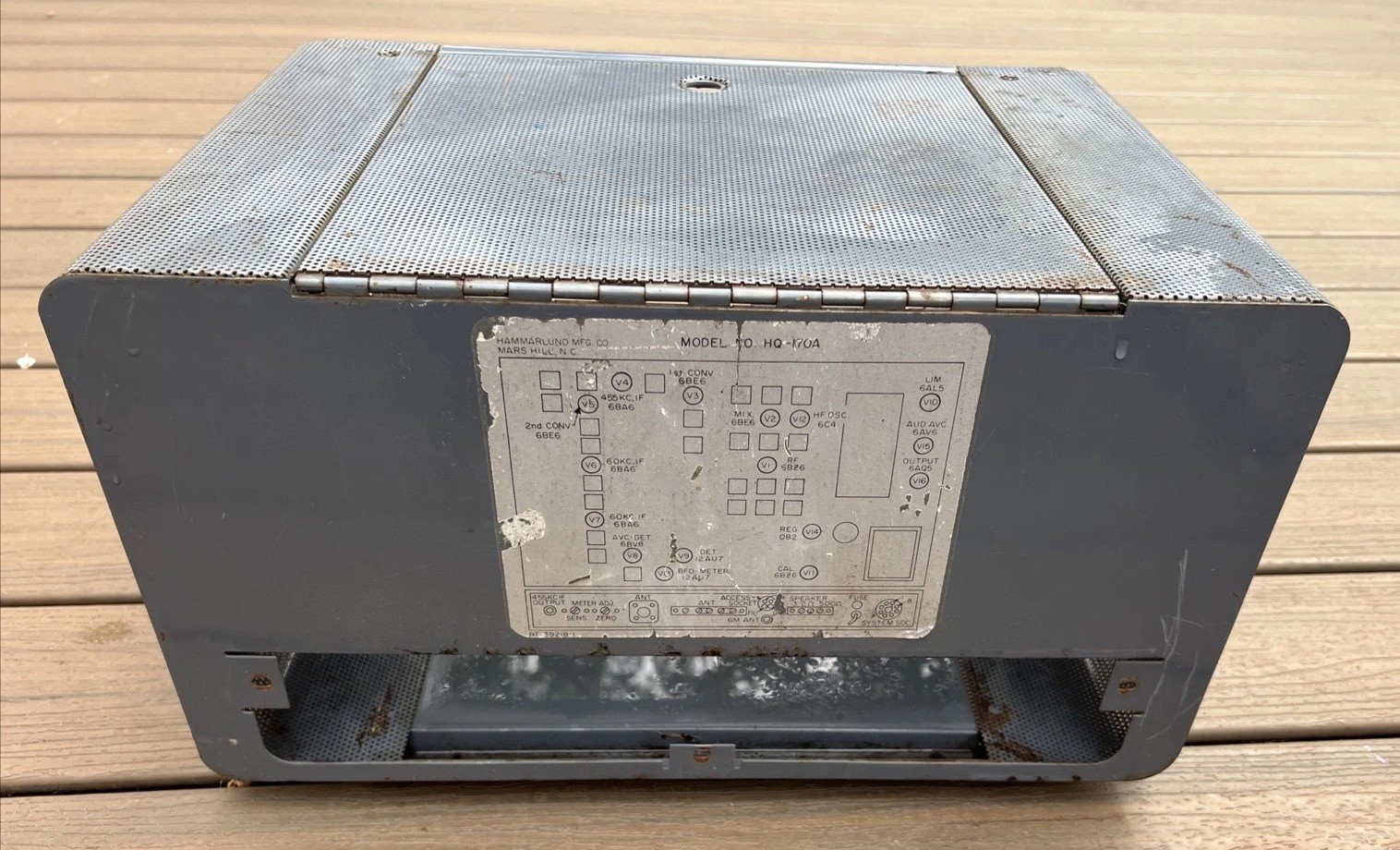 Hammarlund HQ-170AReceiver Cabinet  with Flip Lid - Also fits HQ-145A & HQ-180A