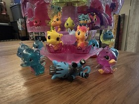 Spin master Hatchimals Colleggtibles 19126 Secret Scene Playground Purple Egg