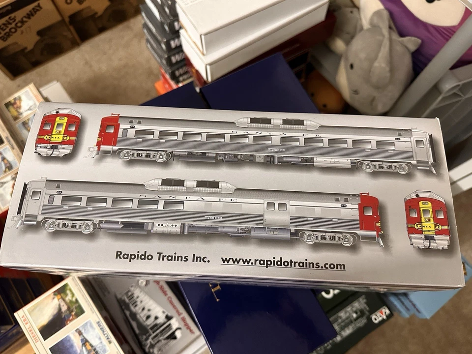 Rapido HO Scale Santa Fe Budd RDC DC-191/192 Set DCC/ESU Loksound - Image 2 of 3