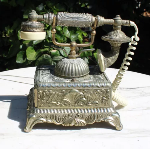Vintage French Victorian Style Rotary Dial Telephone Serial # 125462 - Picture 6 of 18