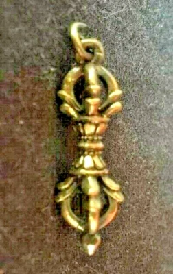 Pendentif Bouddha Népal Dorje Vajra figurine amulette bouddhisme en laiton b80 - Photo 1/3