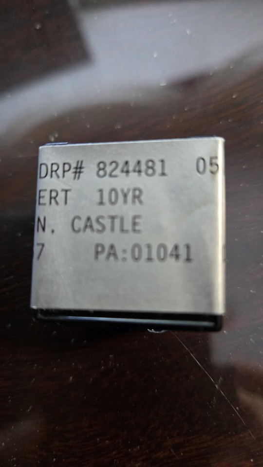 Walt Disney Cast Member 10 Year Service Award (2007) Castle Pin SEALED