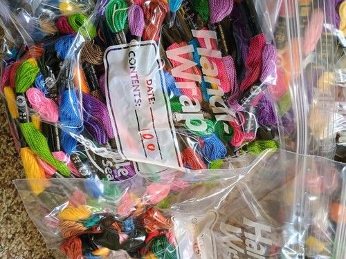 Lot 1500+ DMC & Others Embroidery Floss Skeins New and Used Plus Extras - Picture 15 of 20