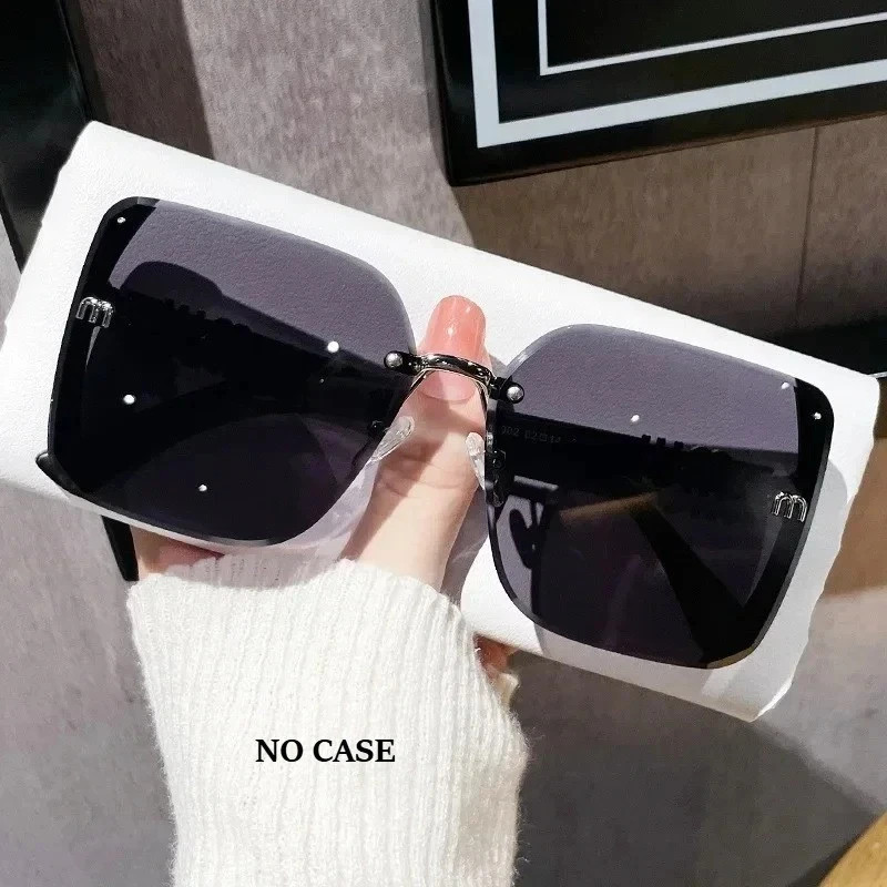 Luxury Fashion Oversized Square Sunglasses Women Outdoor Shades Glasses