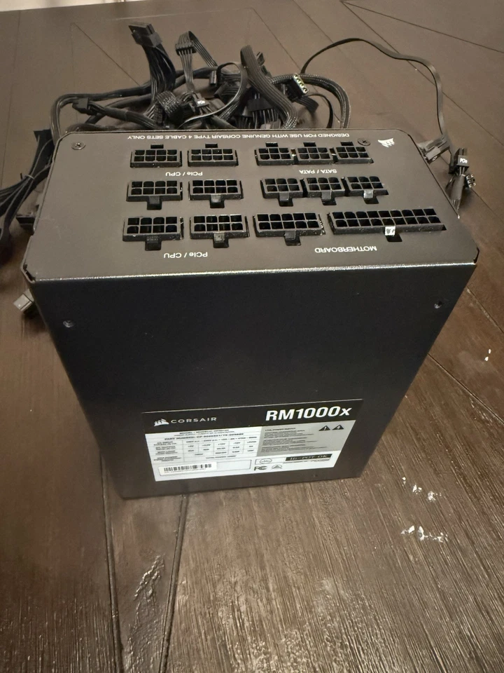 Corsair RM1000x 1000 Watt Power Supply PSU - Image 2 of 2