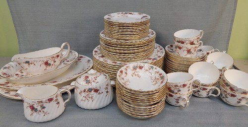Minton Ancestral China 78 Pieces Place Settings Plus Serving Pieces England