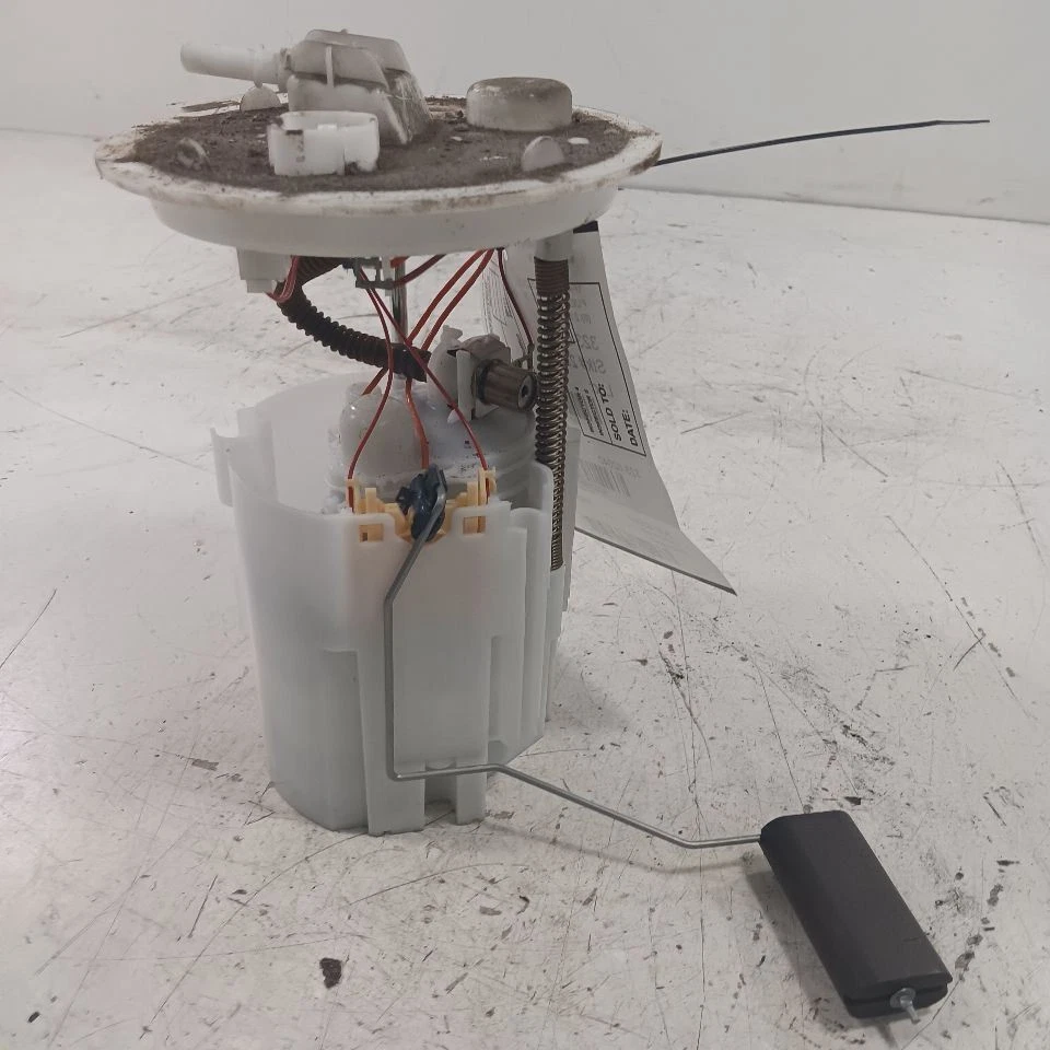 Conjunto de bomba montada en tanque de bomba de combustible de gasolina 1,0 L VIN E Turbo 12-18 Ford Focus Foto 2 de 4