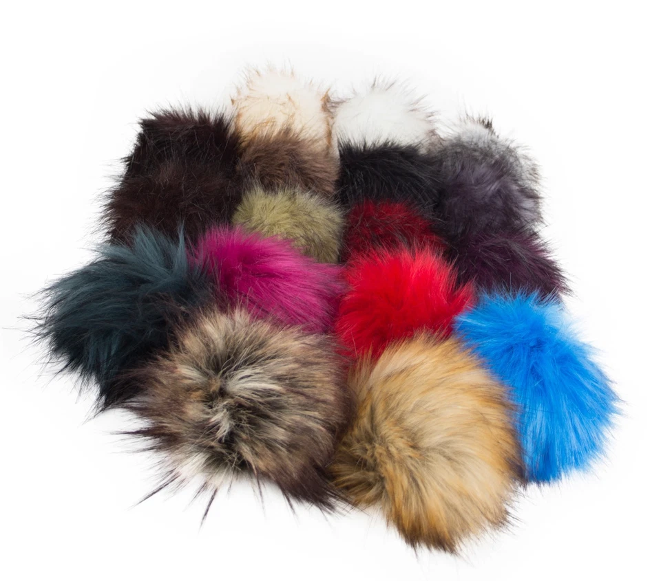 WOOLLY HUGS Trendy Kunstfell-Pompons, schicke Fellbommel Ø 10 cm, mit Druckknopf, Pro Lana